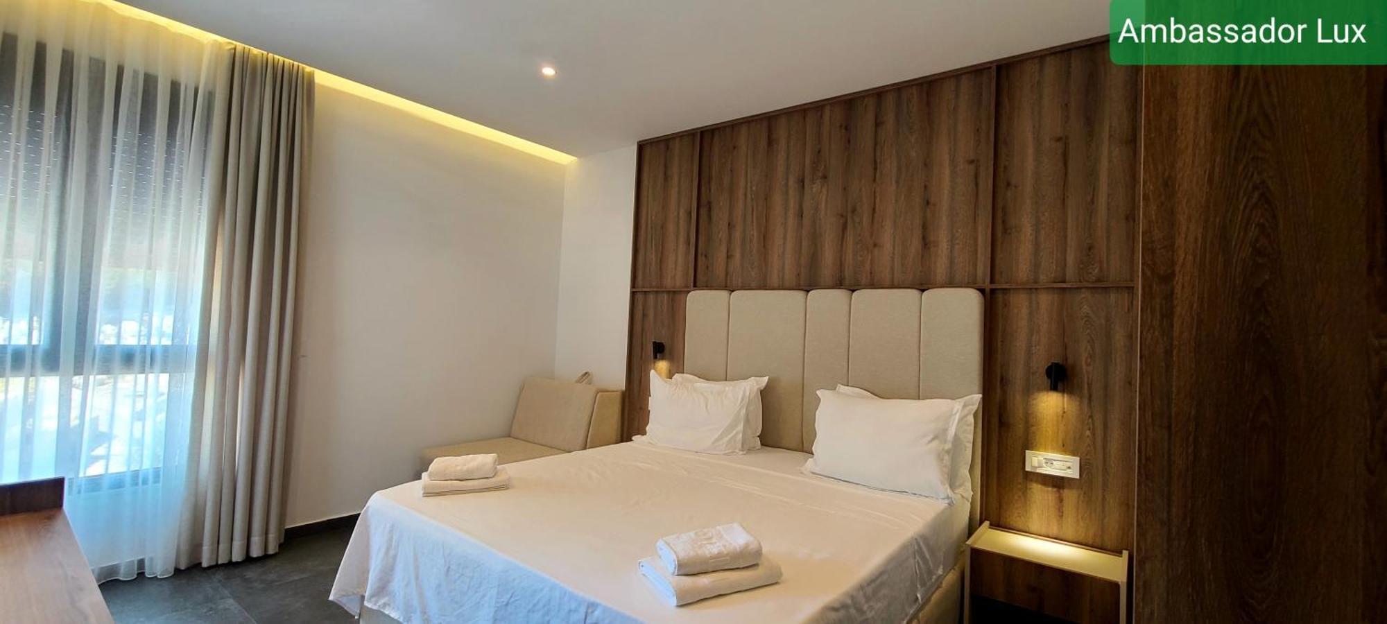 Ambassador & Ambassador Lux Apartments Ulcinj Bilik gambar