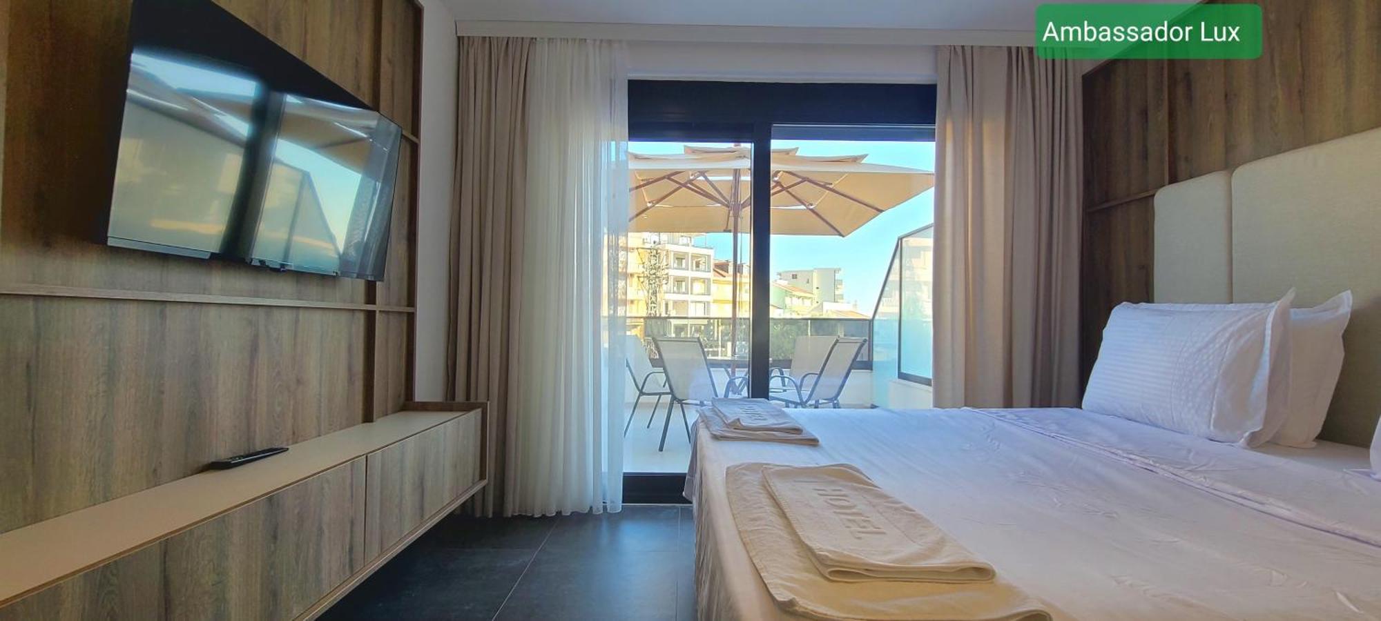 Ambassador & Ambassador Lux Apartments Ulcinj Luaran gambar