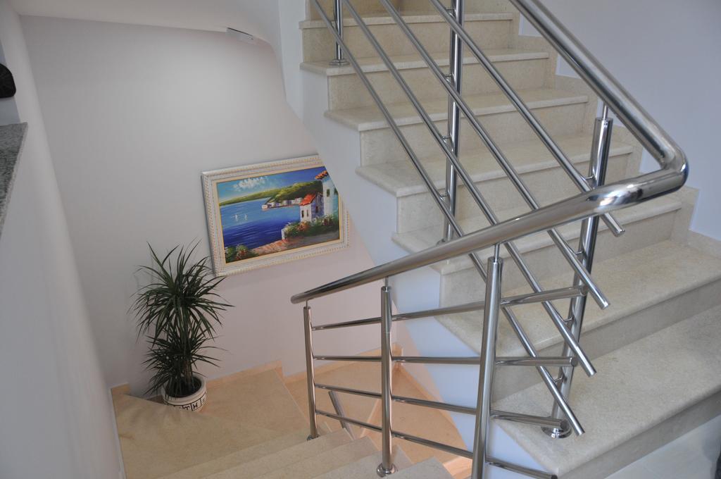 Ambassador & Ambassador Lux Apartments Ulcinj Luaran gambar