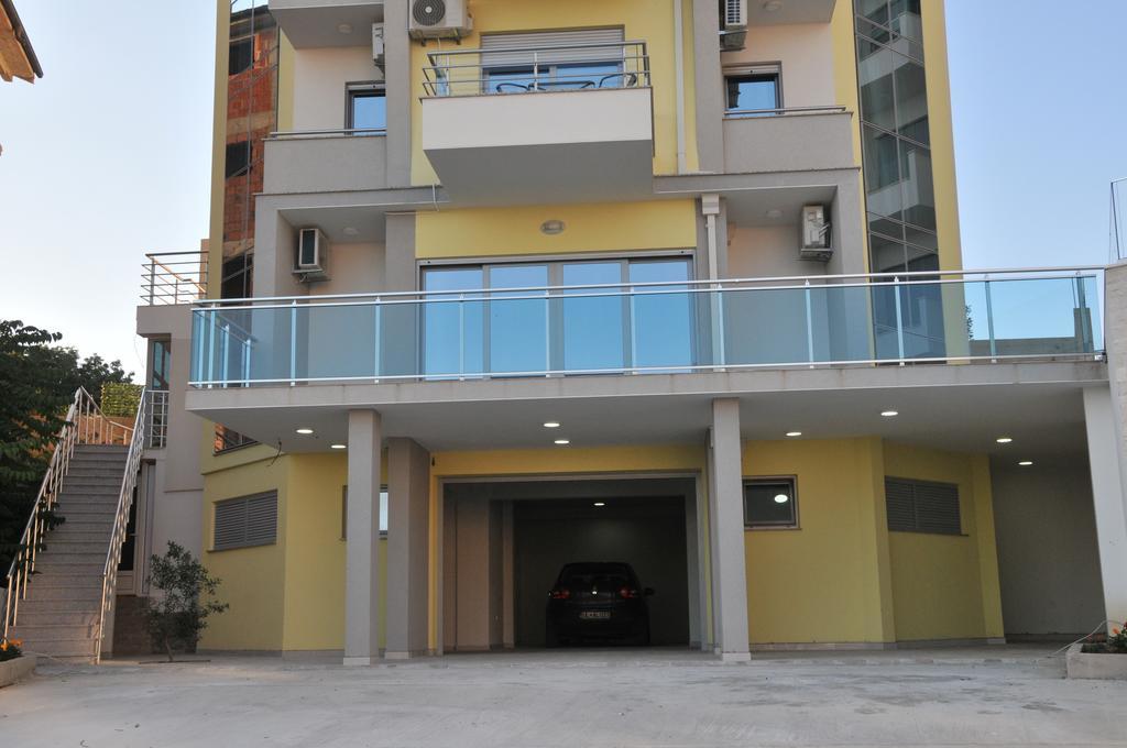 Ambassador & Ambassador Lux Apartments Ulcinj Luaran gambar